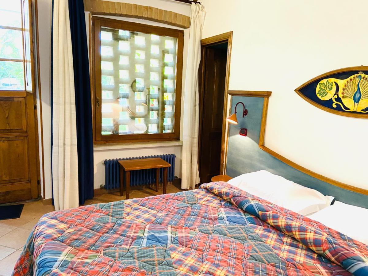 Bed & Breakfast Casale Gregoriano And Apartaments ซานจีมิญญาโน ภายนอก รูปภาพ