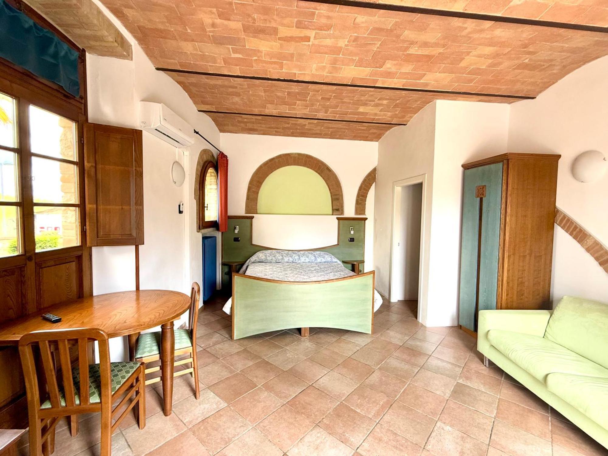 Bed & Breakfast Casale Gregoriano And Apartaments ซานจีมิญญาโน ภายนอก รูปภาพ